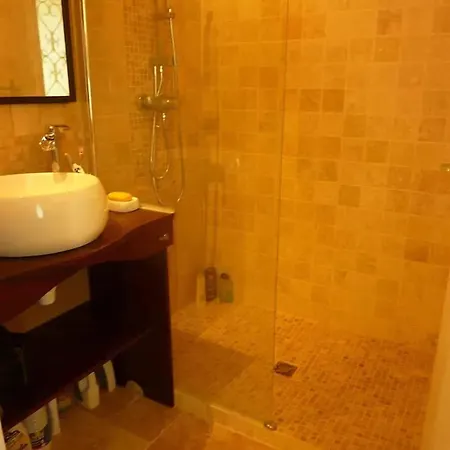 Maison Charmante A Avec Vue Sur Jardin Nyaraló *