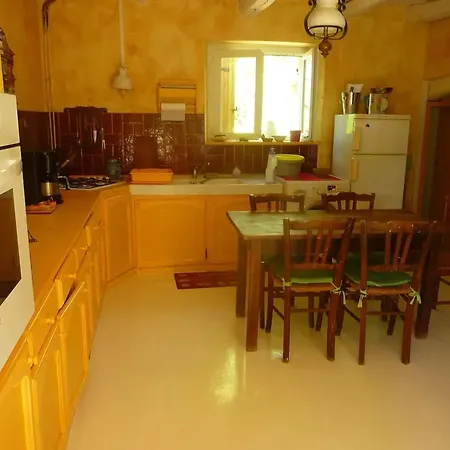 Nyaraló Maison Charmante A Avec Vue Sur Jardin Les Junies