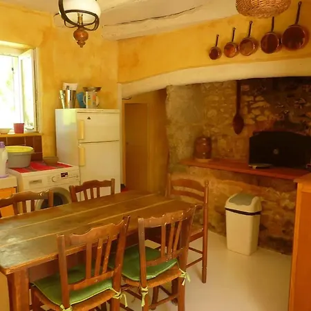 Maison Charmante A Avec Vue Sur Jardin