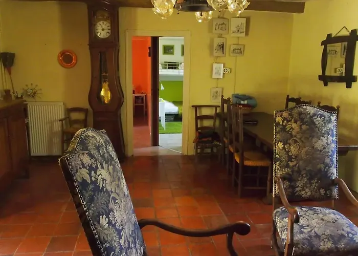 Maison Charmante A Avec Vue Sur Jardin *