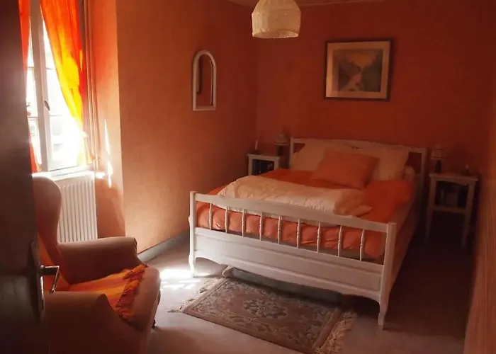 Maison Charmante A Avec Vue Sur Jardin * Les Junies